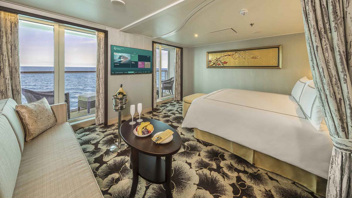 dream cruise palace suite price