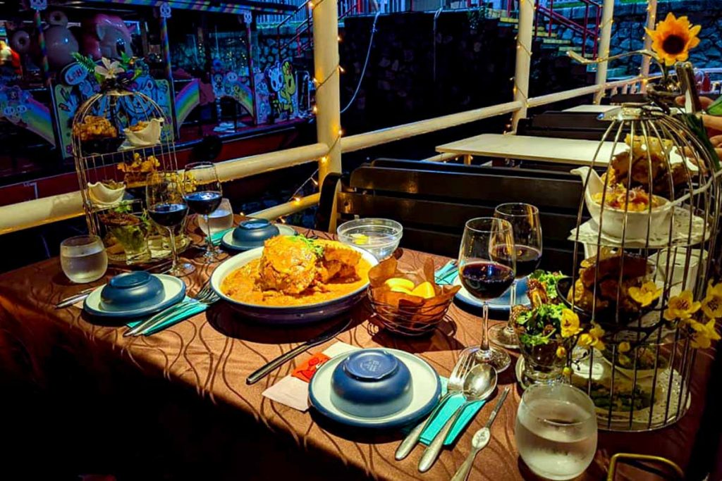 WaterB dining cruise meal - Singapore Daycation ideas