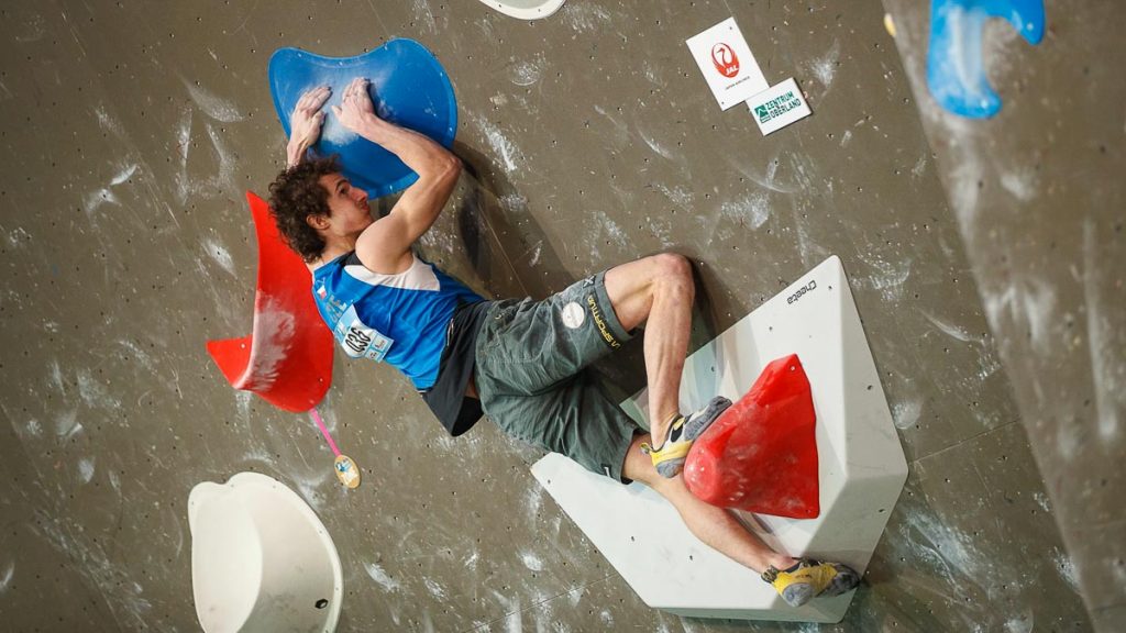 Alex Ondra bouldering — Olympic sport to try in Singapore