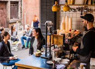 Cultures Explained: Australia — Why are Strangers Asking How’s My Day?