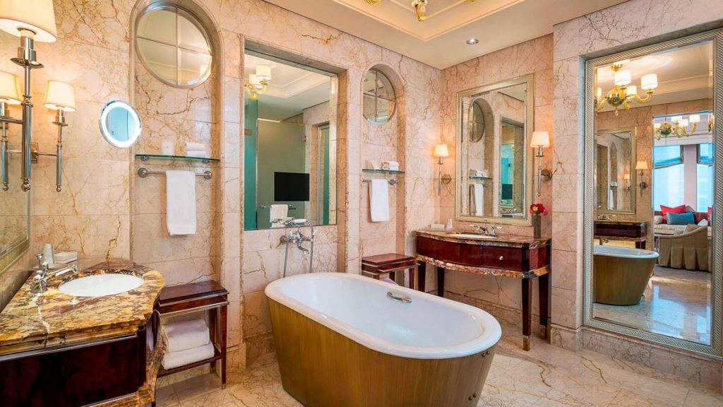 St Regis Executive Deluxe Guest Room Bathroom - Hotels Deals 2021