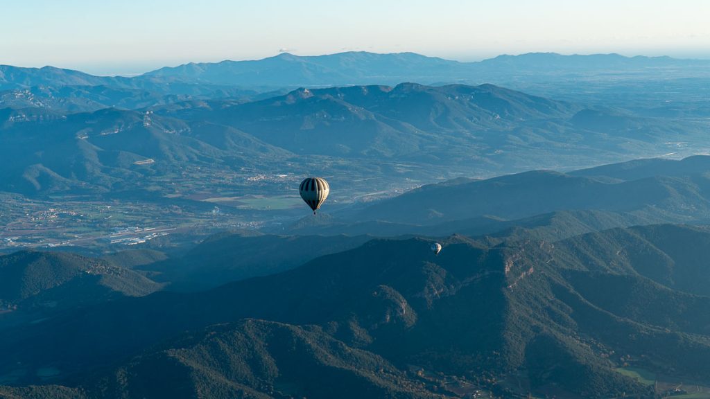 Hot Air Balloon Ride in Girona La Garrotxa Volcanic Park - Barcelona Itinerary