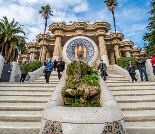 16 Best Things to Do in Barcelona Besides the La Sagrada Familia Featured - Things to do in Barcelona