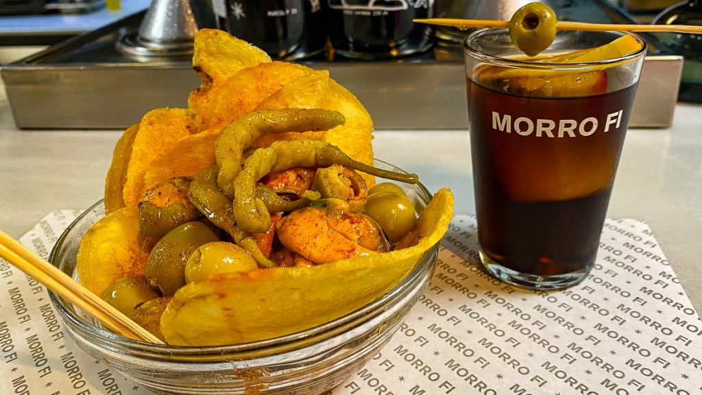 Morro Fi Mussels and Chips with Vermouth - Best Things to do in Barcelona