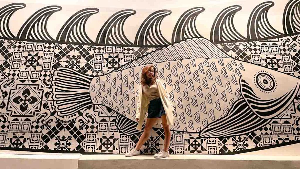 Girl posing at Dragon Mural - Instagrammable spots in Singapore