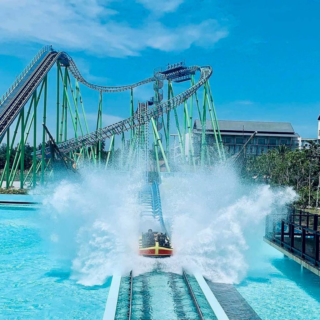 Roller Coaster and water slide - Adventure Waterpark 