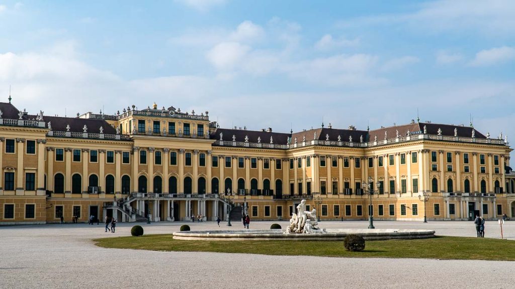 Schönbrunn Palace Vienna - Things to do in Vienna