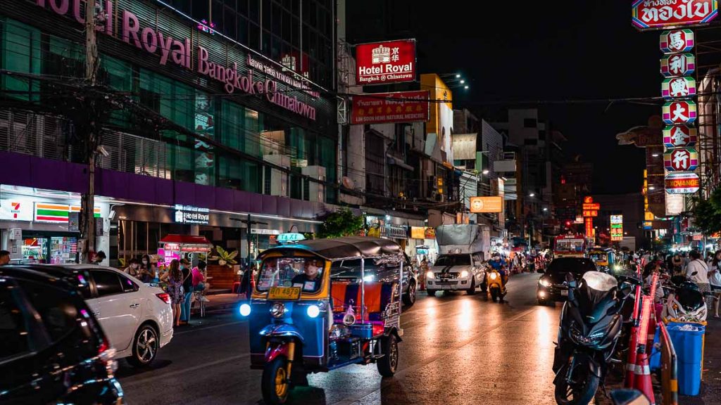 Bangkok Chinatown Streets at Night - Things to do in Bangkok