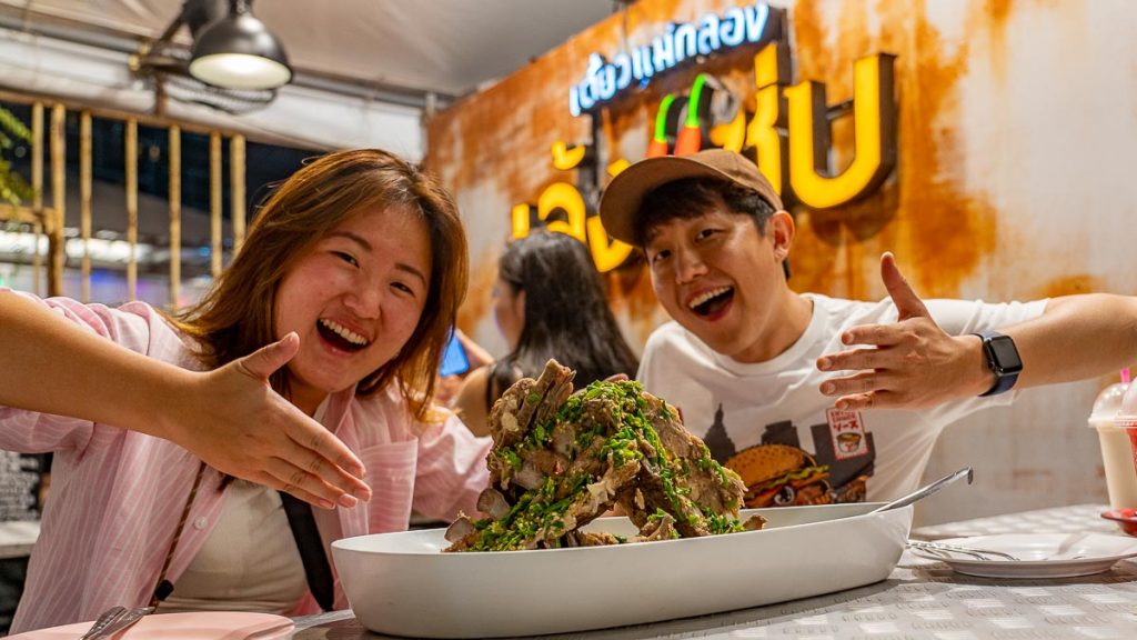 Jodd Fairs Leng Saap Pork Spine Dish - What to eat in Thailand