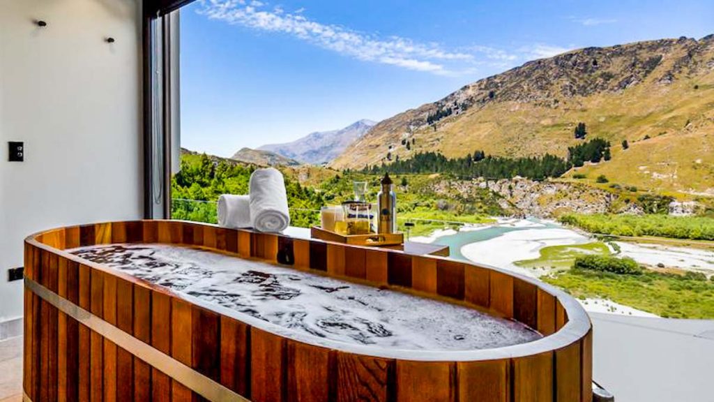 Queenstown Onsen Hot Pools - Best Things to do in NZ