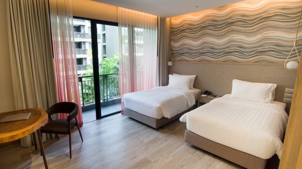 Maven Stylish Hotel Superior Room Hua Hin - Thailand Road Trip