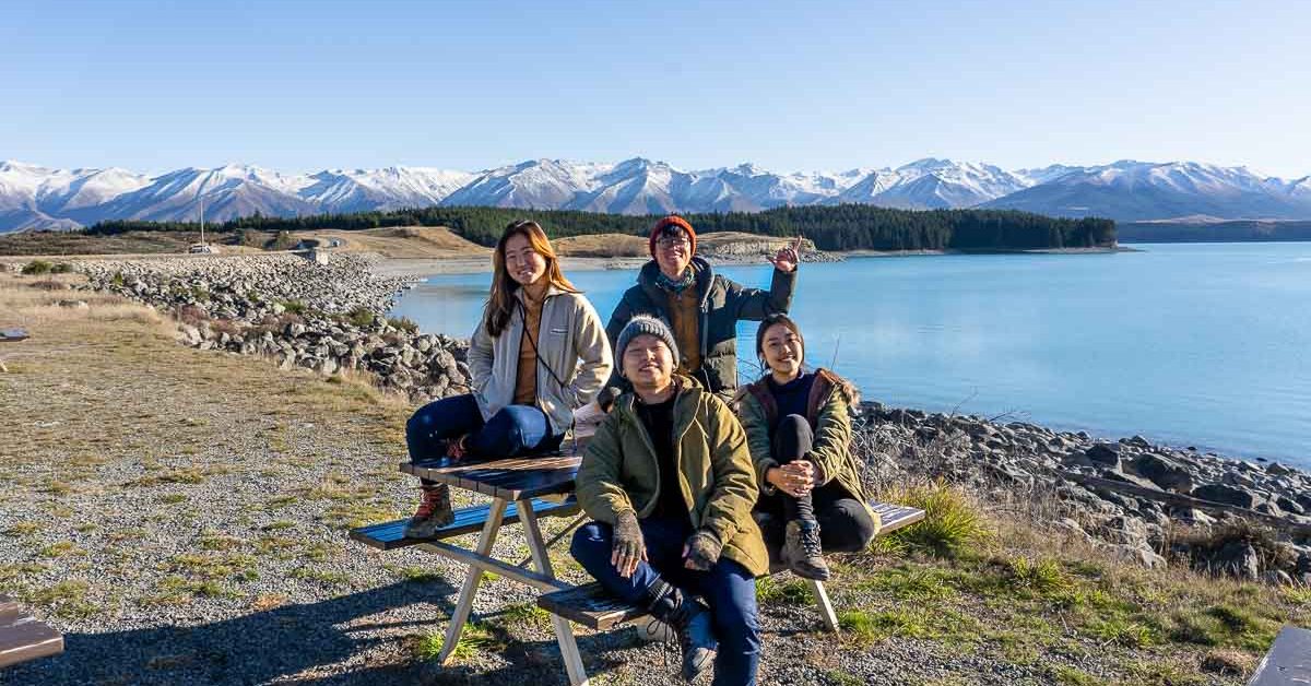 Friends posing at Lake Pukaki - New Zealand Wanaka