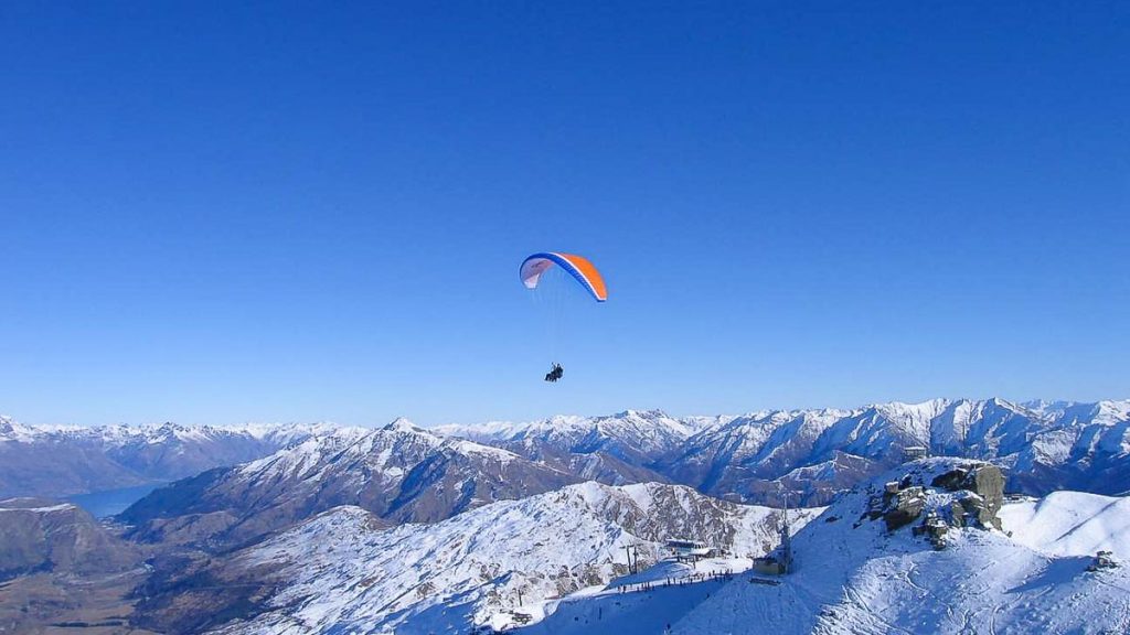 Paragliding at Coronet Peak - Things to do in Queenstown New Zealand