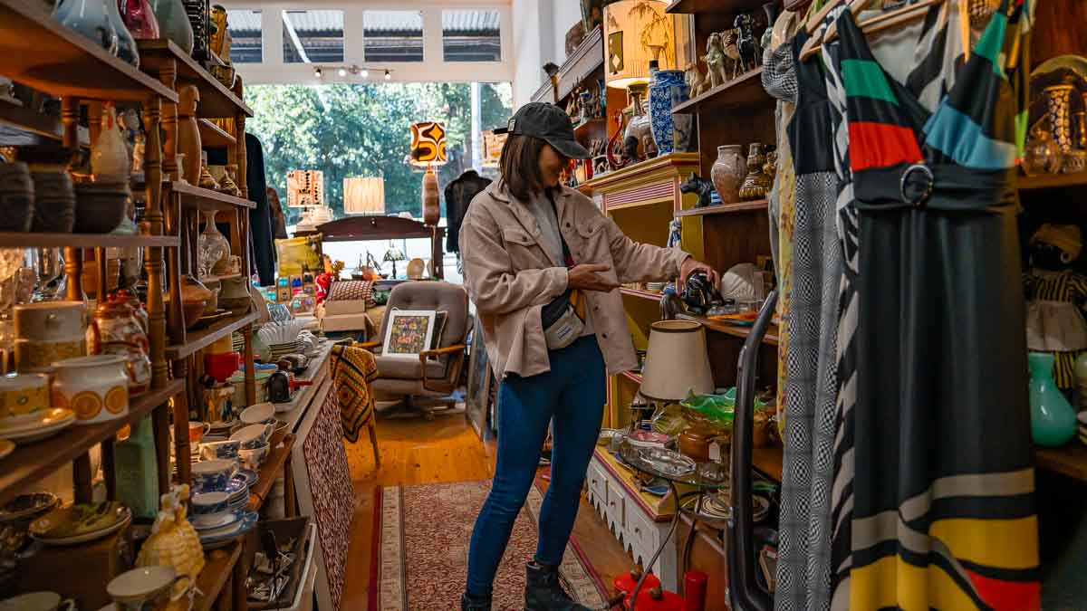 Sydney Newtown Vintage Shopping - New South Wales Itinerary