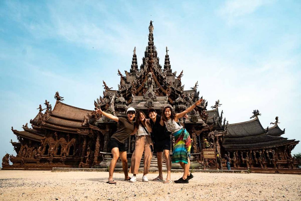 Team Airbnb Live Anywhere in Thailand