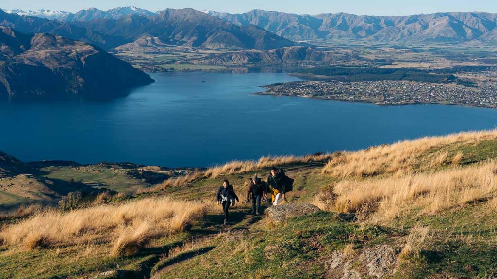 Wanaka Roys Peak Summit Track Hikers -  Sakura Viewing Outside Japan