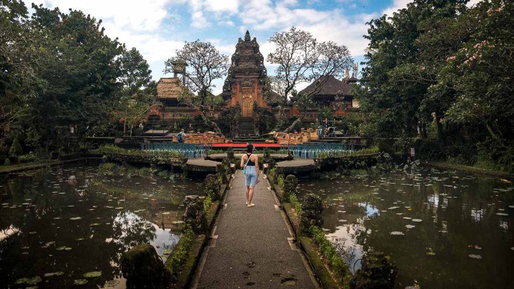 Saraswati Temple Water - Things to do in Bali