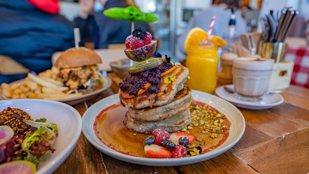 Sydney Bondi Beach Speedos Cafe Pancakes - New South Wales Itinerary