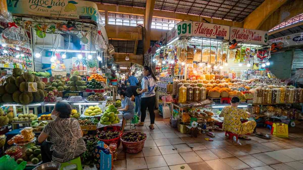 Ho Chi Minh Ben Thanh Market Shops - Southern Vietnam Guide