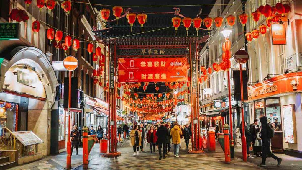 Chinatown Gate - Things to do in London