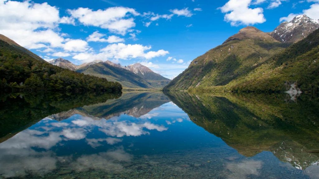 Lake Gunn - LOTR Hikes 