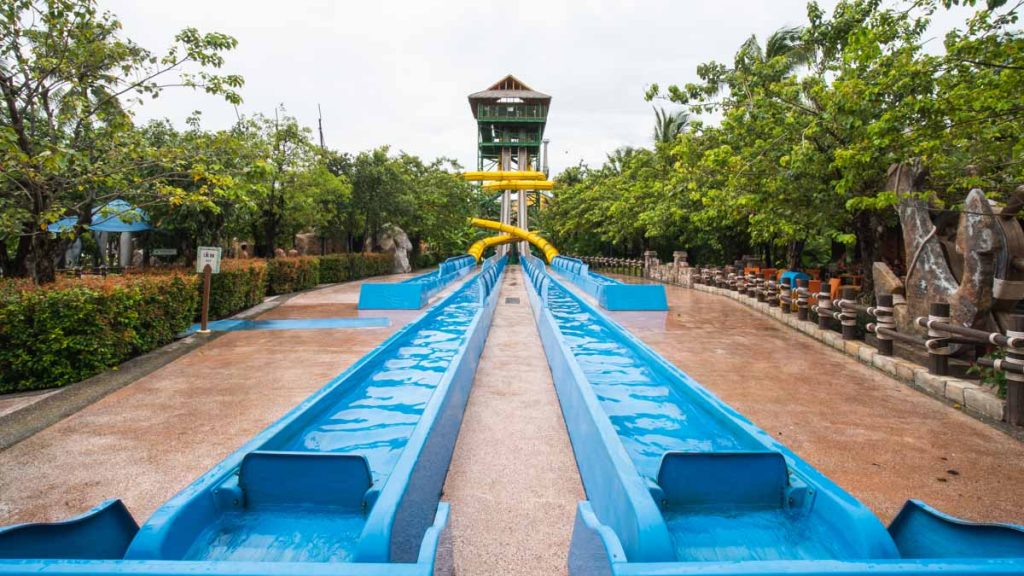 Sun Thom Pythom Plunge - Southern Vietnam Amusement Park