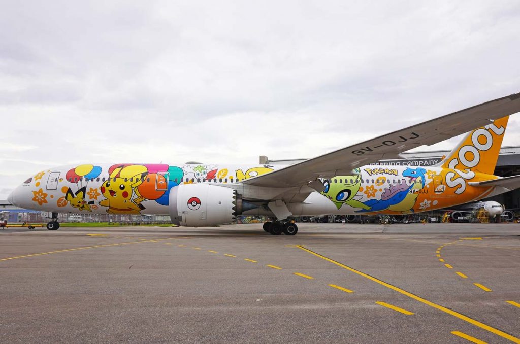 Plane's livery with pokemon - Scoot Pikachu Jet