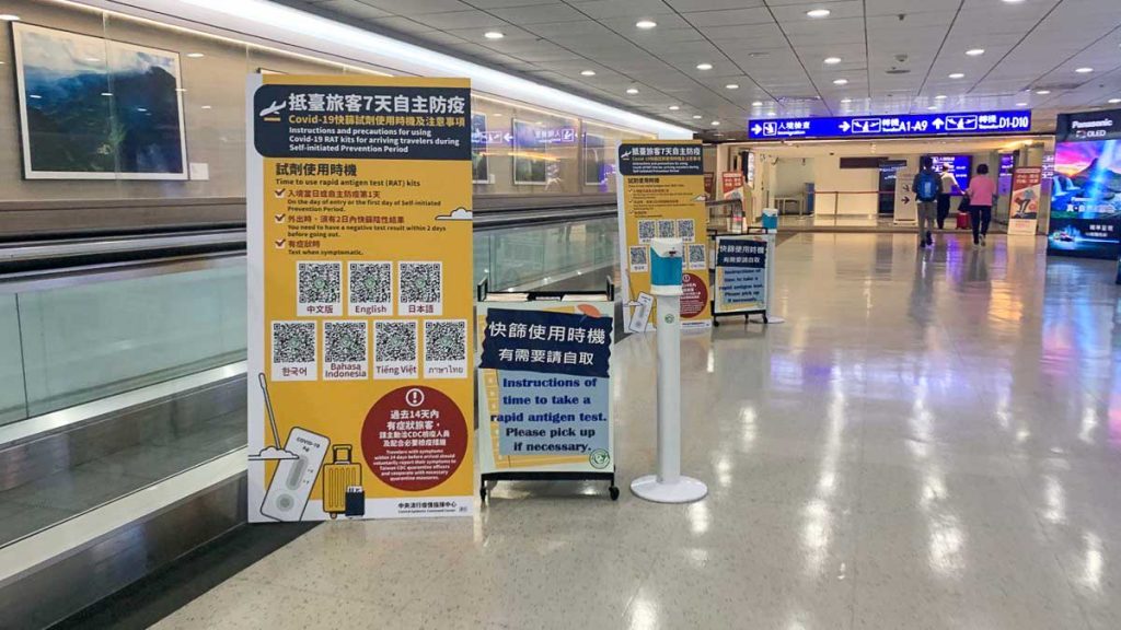 ART Kit distribution at Taoyuan International Airport - Taipei Itinerary