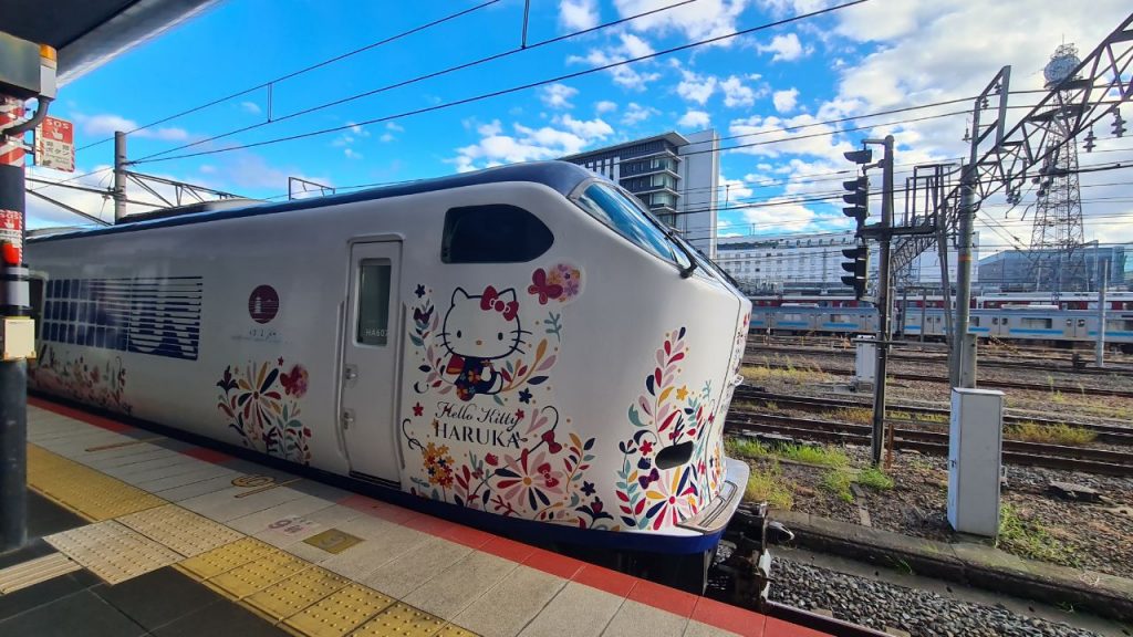 Hello Kitty Airport Train - Japan Itinerary