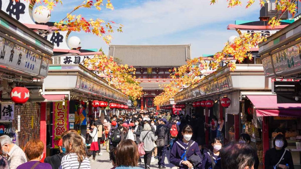 Nakamise Shopping Street at Asakusa Tokyo – Japan Itinerary