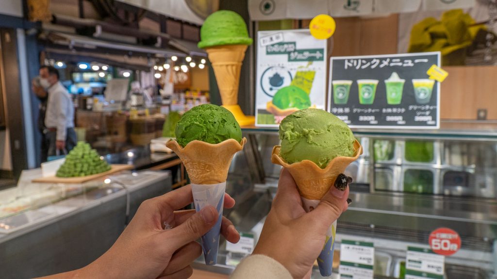People Eating Matcha Ice Cream - Things to eat in Kyoto