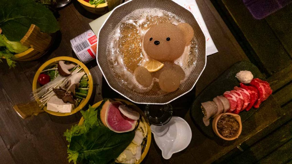Kuma chen onsen hotpot bear soup stock