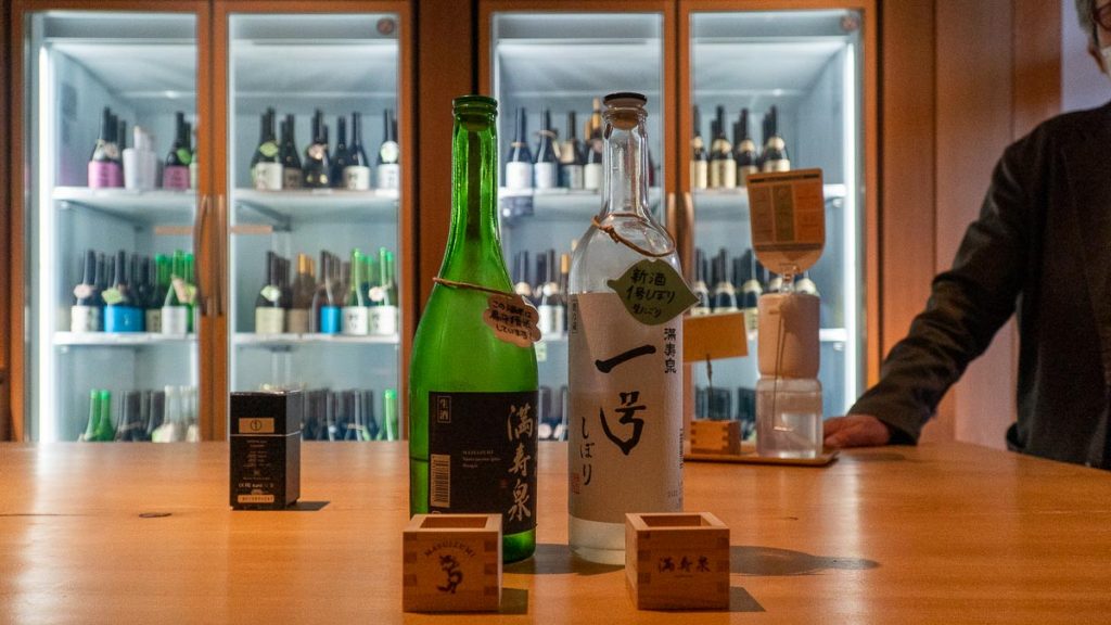 Sake tasting in Toyama - Things to do in Hokuriku