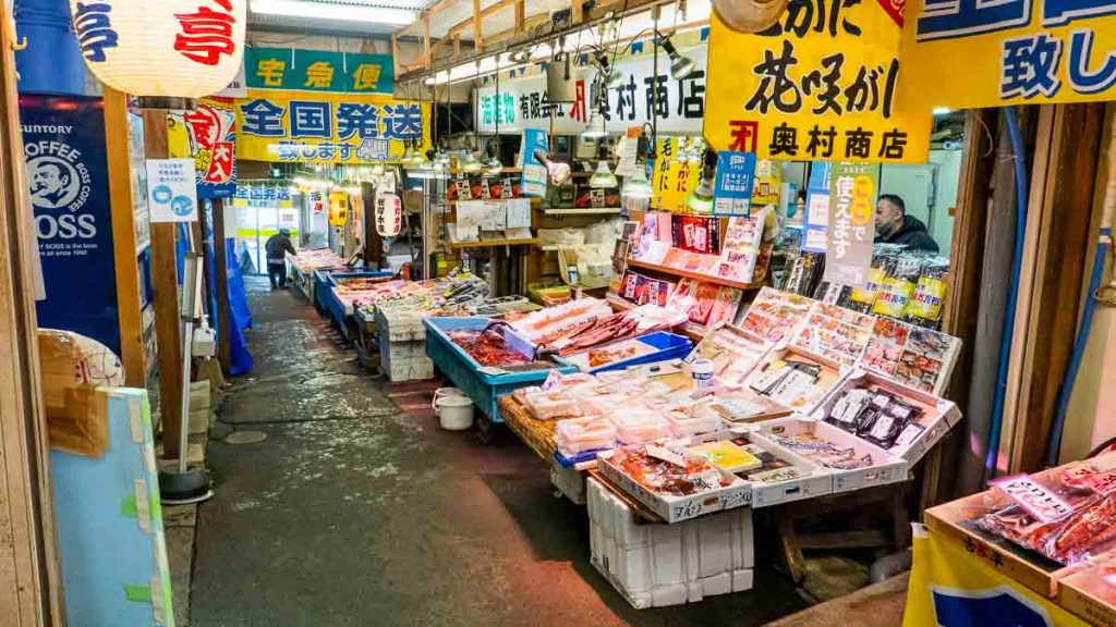 Sankaku fish market - Hokkaido First-timer Itinerary