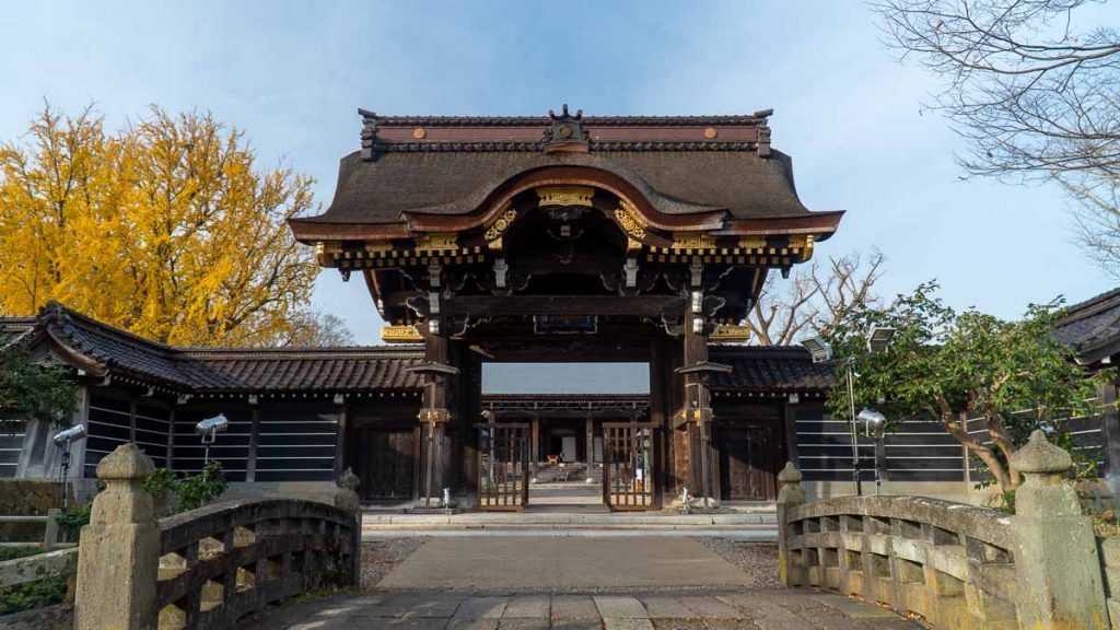 Shokoji Temple entrance - Things to do in Hokuriku