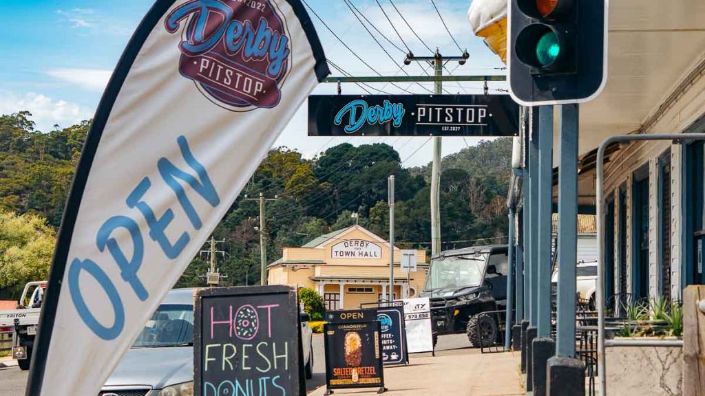 Derby Main Street - Tasmania Itinerary