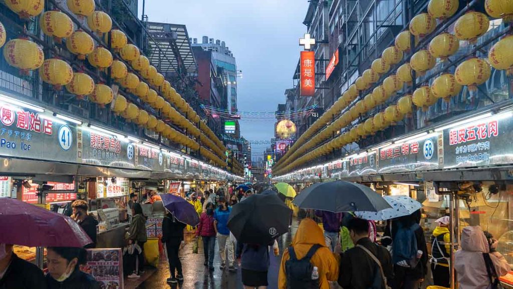 Keelung Night Market - Things to do in Taiwan