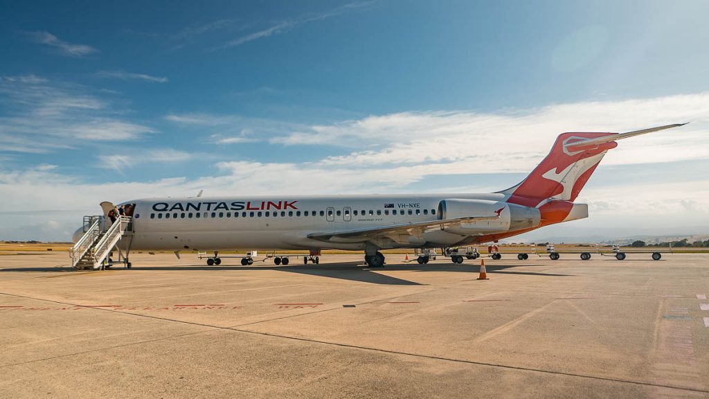 Qantas Plane - Tasmania Itinerary