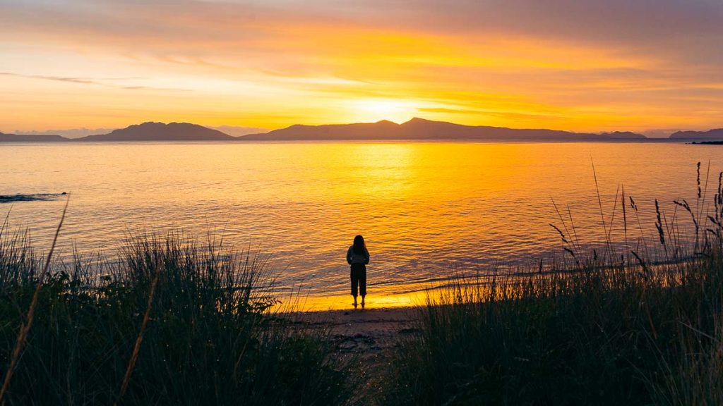 Swansea Sunrise at Piermont Retreat Tasmania Itinerary