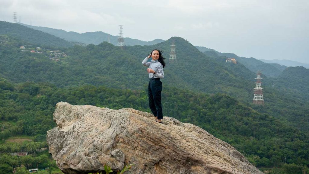 Girl on peak of Jinmianshan - Taipei Itinerary