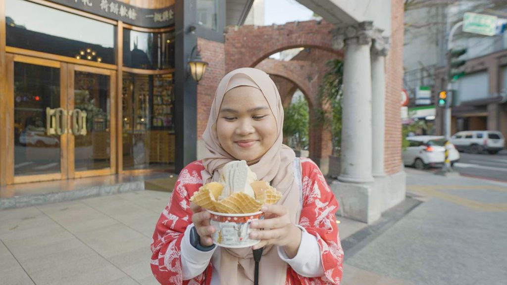 Girl Eating Ice Cream - Things to eat in Taichung