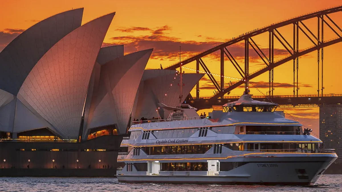 Sydney Harbour Sunset Cruise - NSW Itinerary