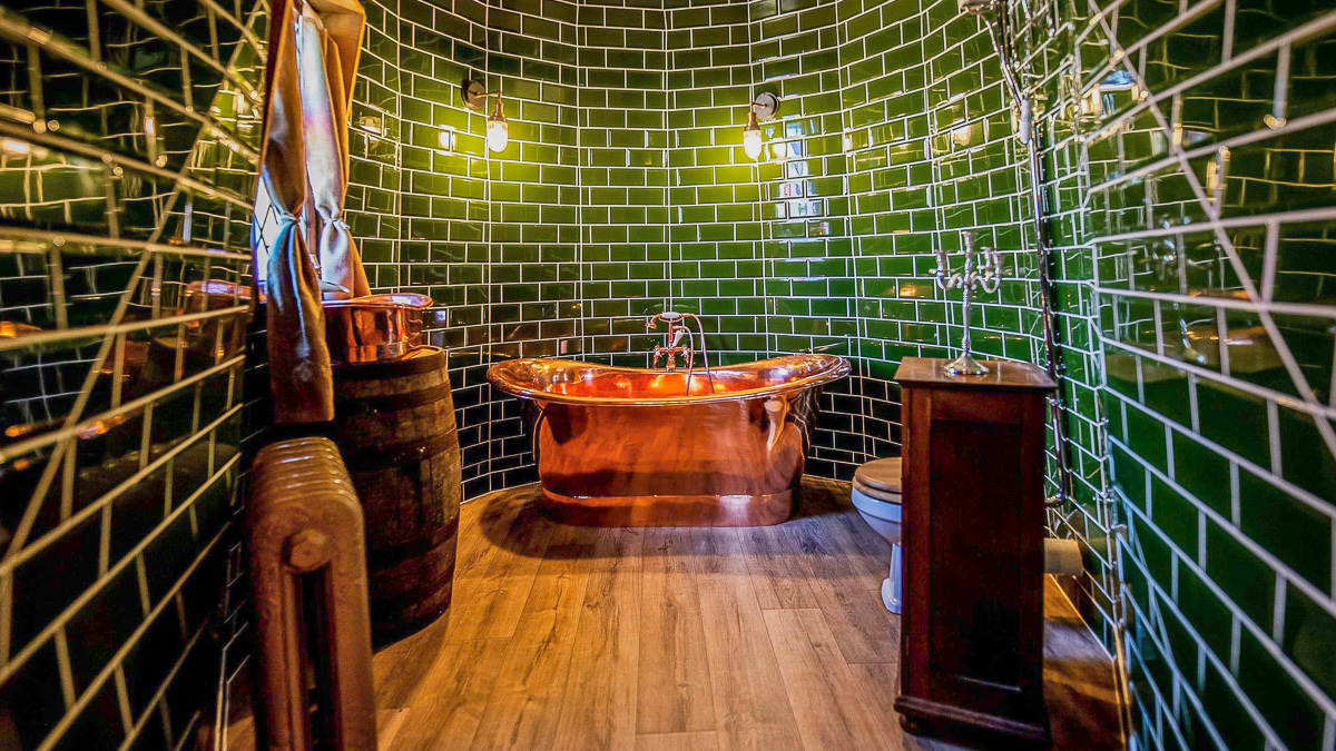 Groundkeeper's Cottage Green Bathroom — Potterhead Travel Bucket List