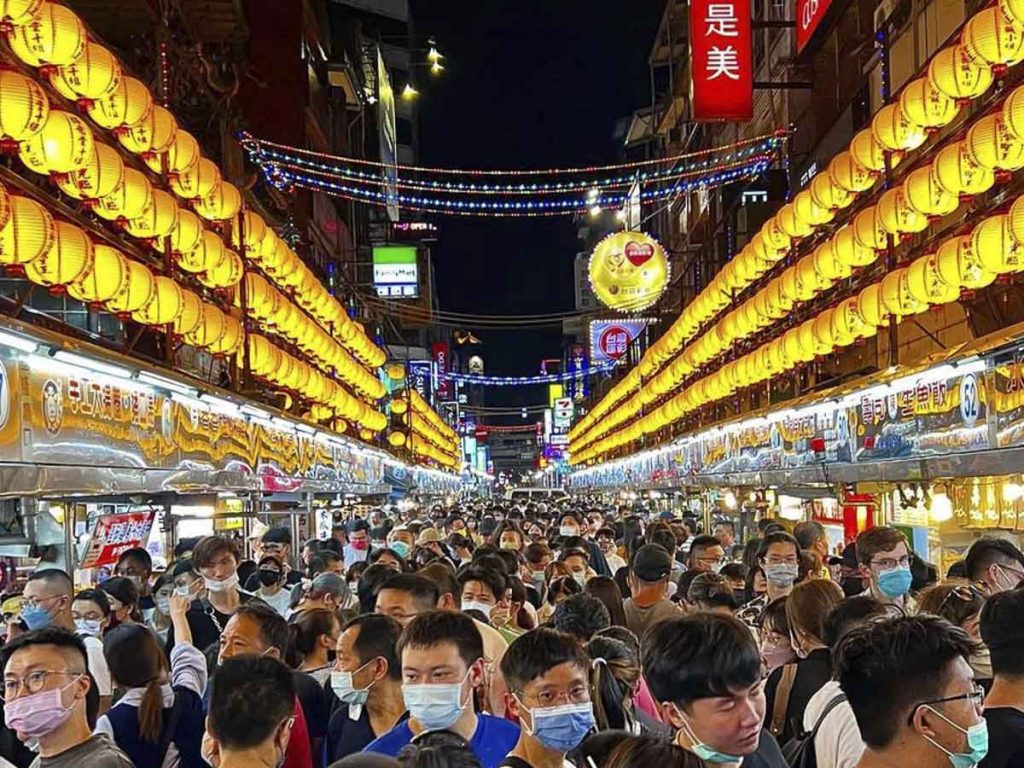 Keelung Night Market - Attractions in Taiwan