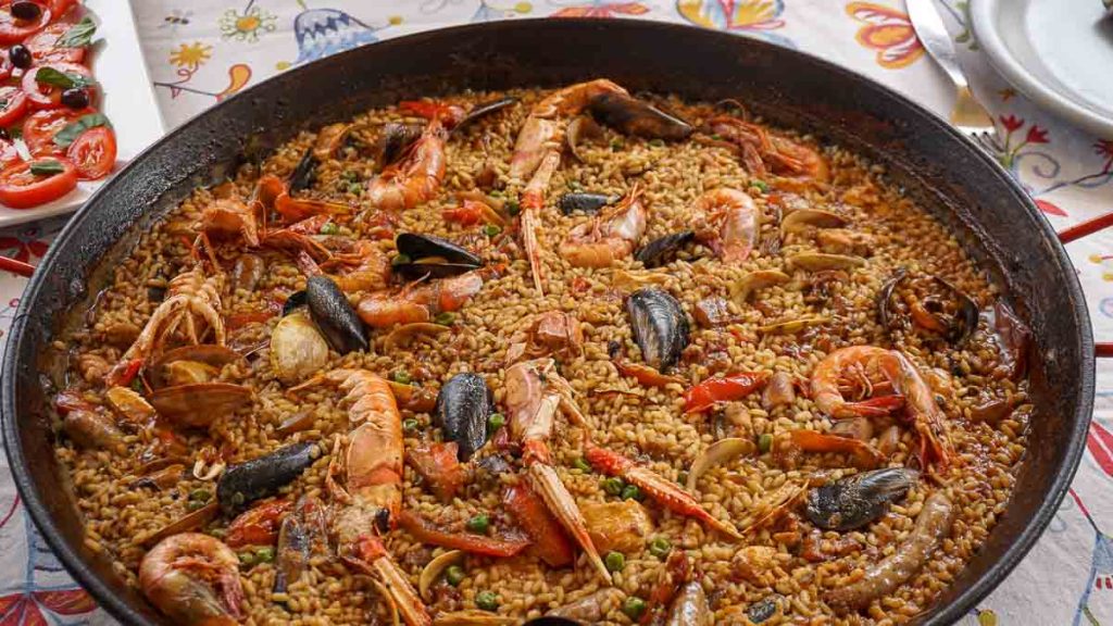 Spain Paella Dish - Europe Itineraries