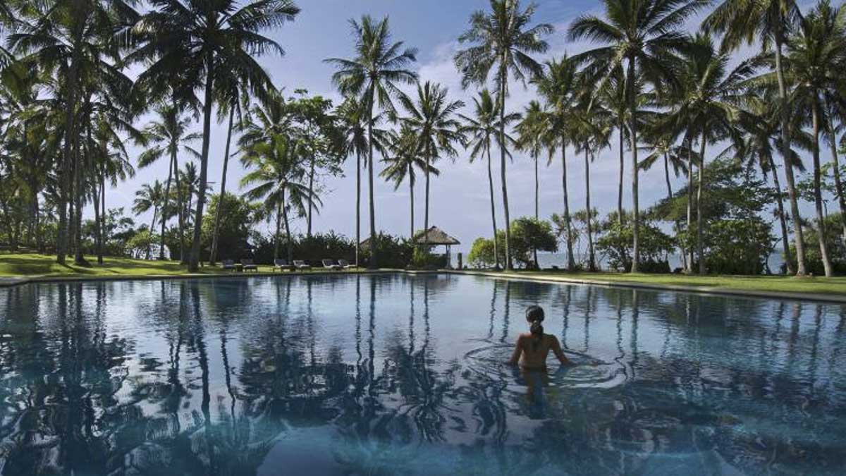 Alila Manggis Infinity Pool - Candidasa Resorts