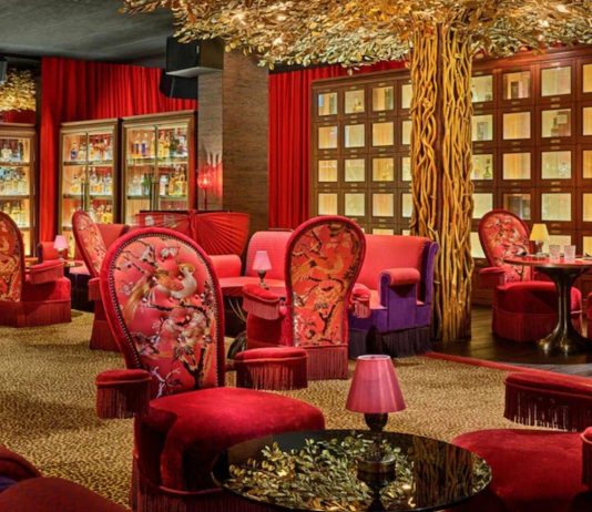 Staycations in Singapore: 12 Ideas For an Unconventional Getaway
