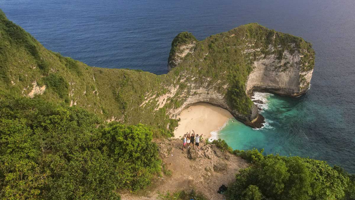 Nusa Penida - Kelingking Beach - Where to Stay in Nusa Penida