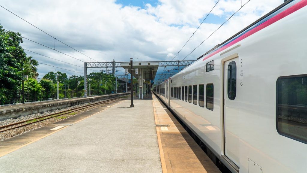 Train at Chishang station - things to do in taiwan