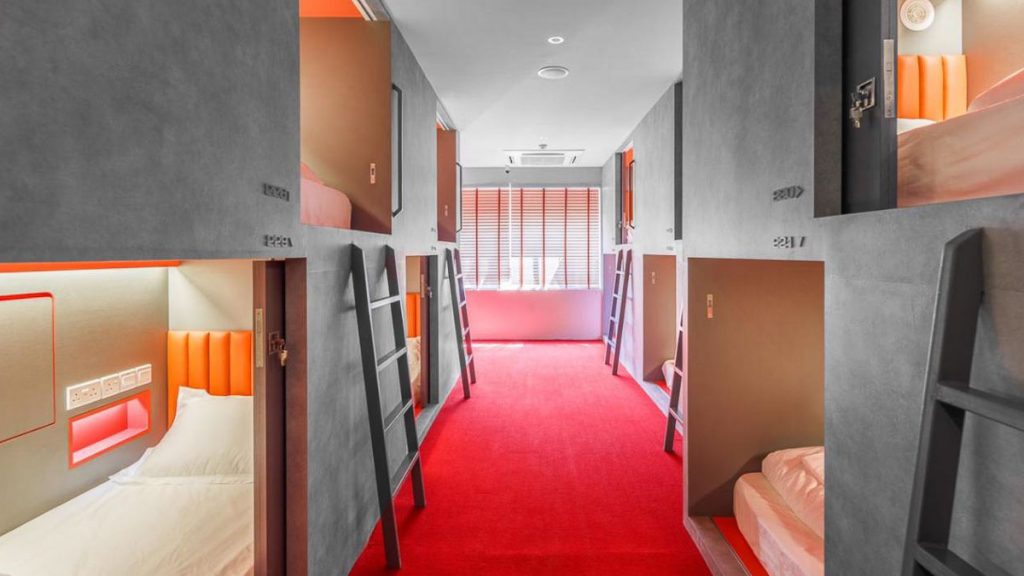 Circular House Mixed Dorm - Hotels Near Singapore Indoor Stadium